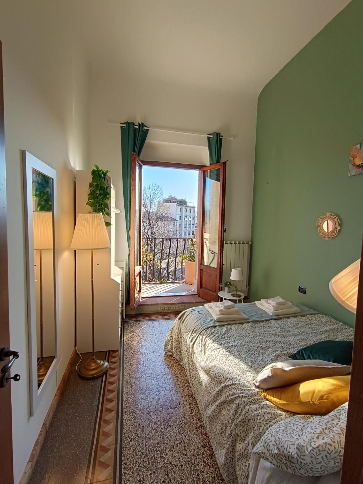 Florence Castle Apartment 2 Bedrooms, 2 Bathrooms Εξωτερικό φωτογραφία