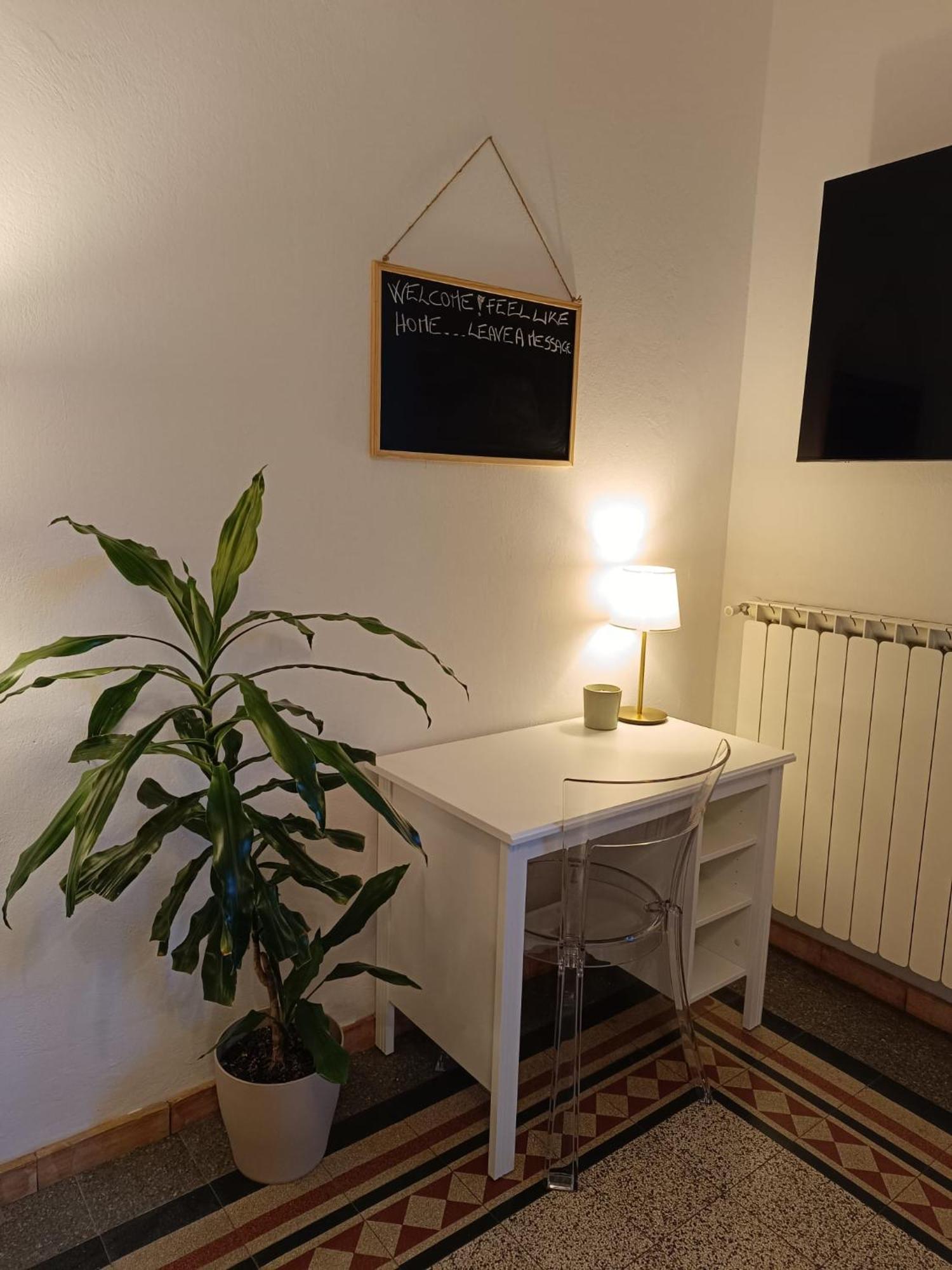 Florence Castle Apartment 2 Bedrooms, 2 Bathrooms Εξωτερικό φωτογραφία
